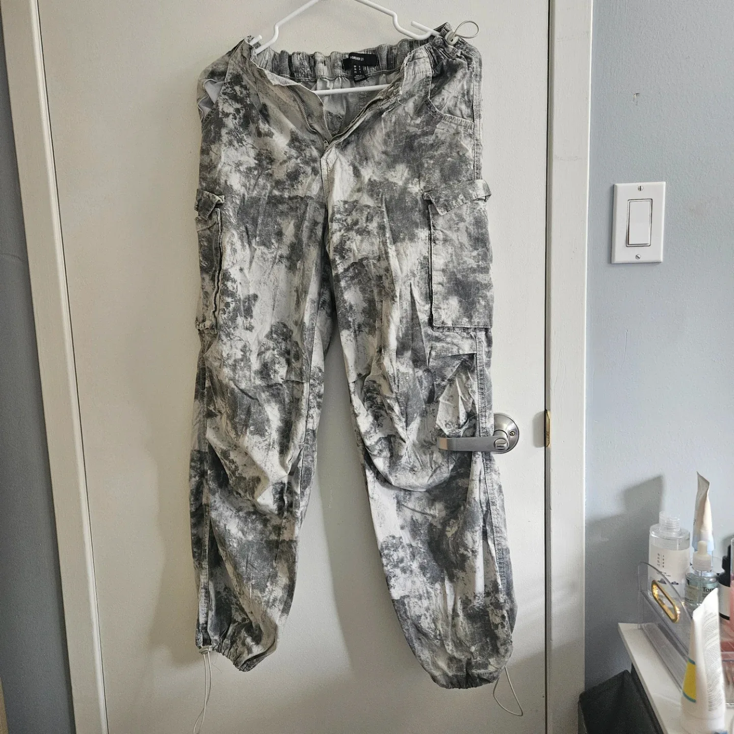 Clothing sale image indicator(10)