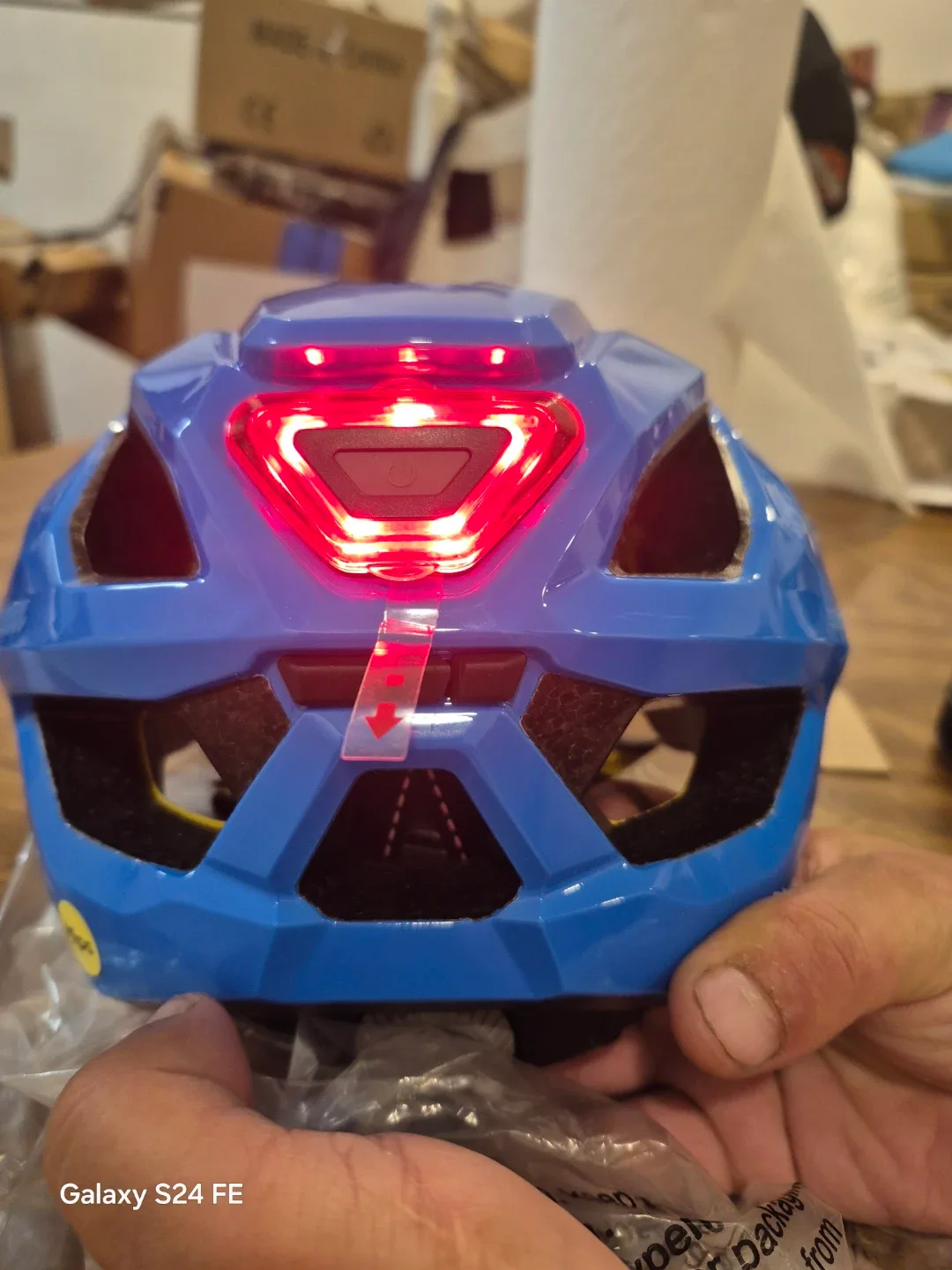 Freetown MIPS Blue Bike Helmet image indicator(4)