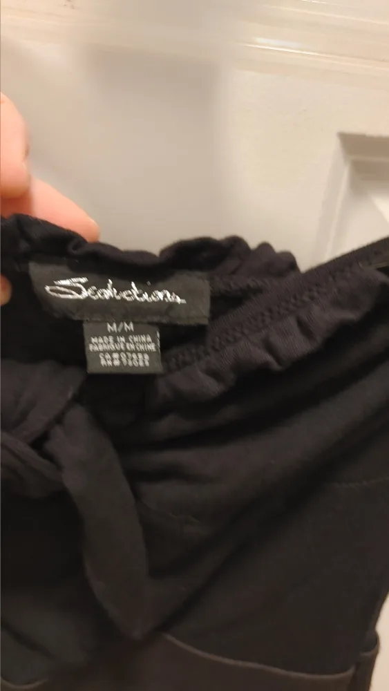 Black & White Polka Dot Dress size Small image indicator(7)