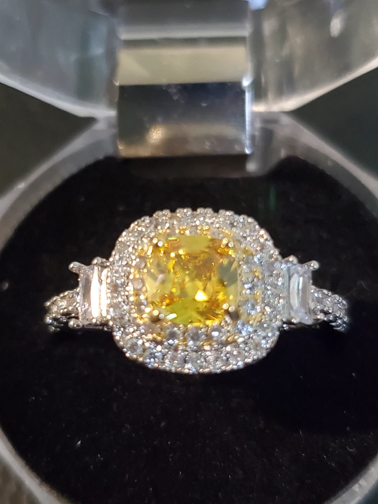 Yellow Gemstone Ring - photo 3