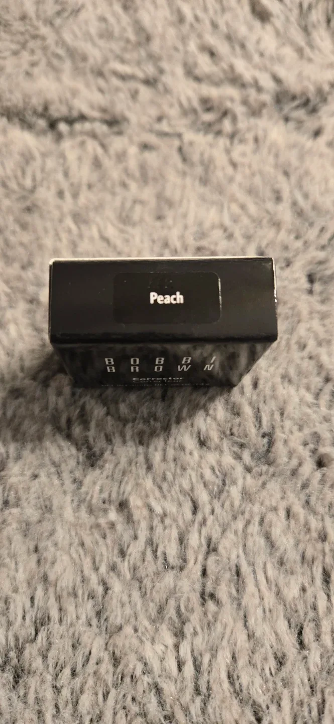 Bobbi Brown Corrector - Peach image indicator(2)