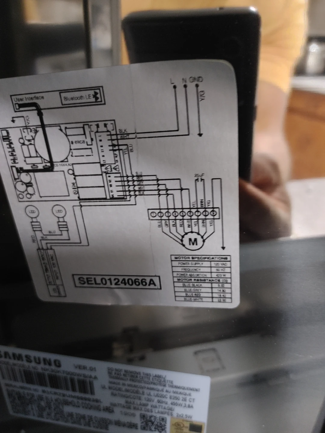 SUMSUNG RANGE HOOD - photo 3