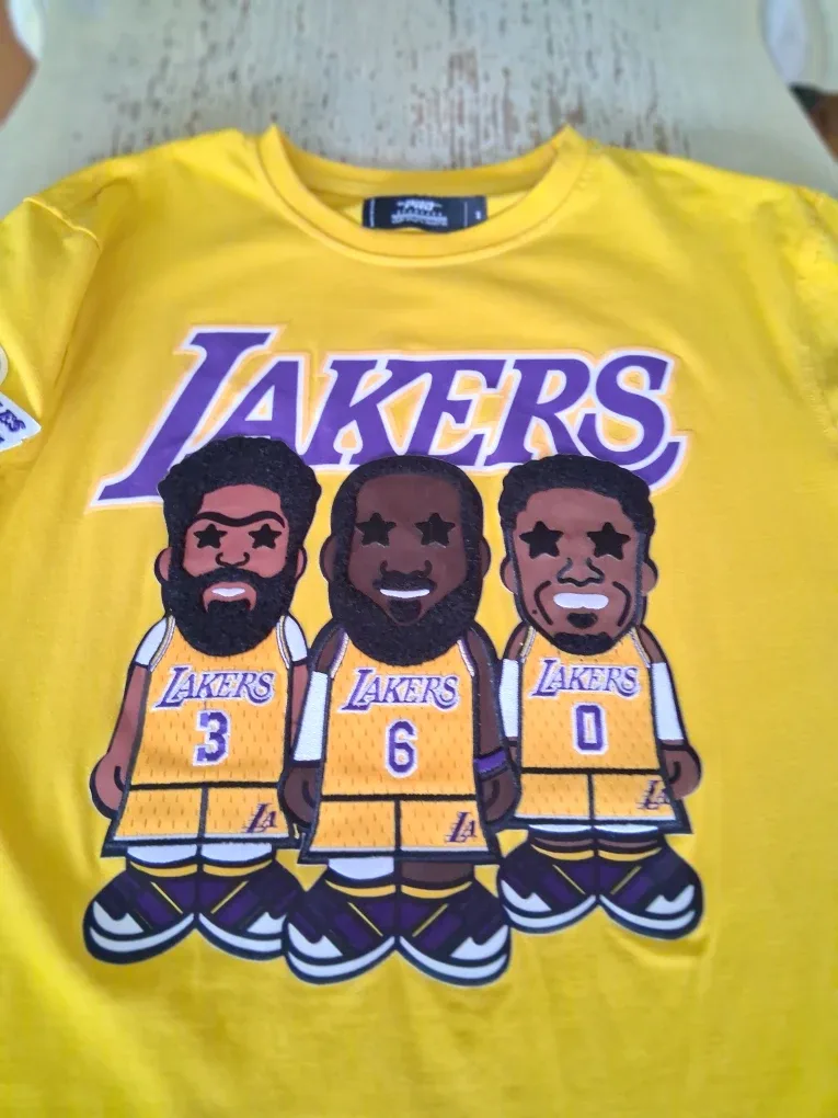 Los Angeles Lakers Yellow Graphic T-Shirt image indicator(2)