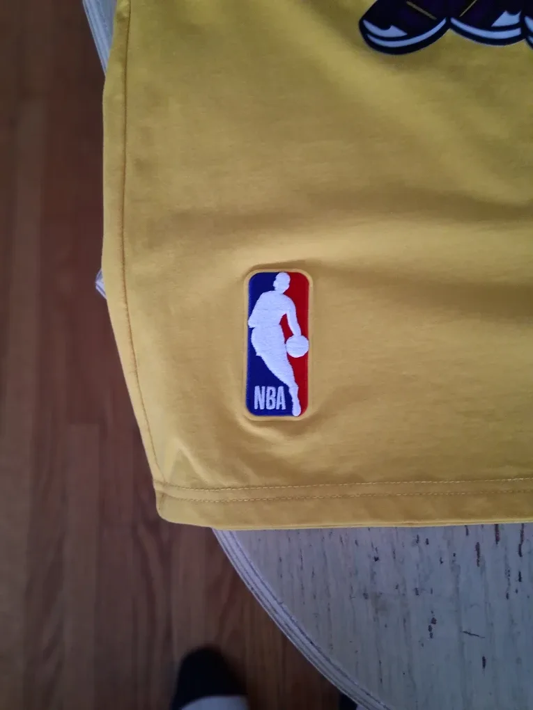 Los Angeles Lakers Yellow Graphic T-Shirt image indicator(4)