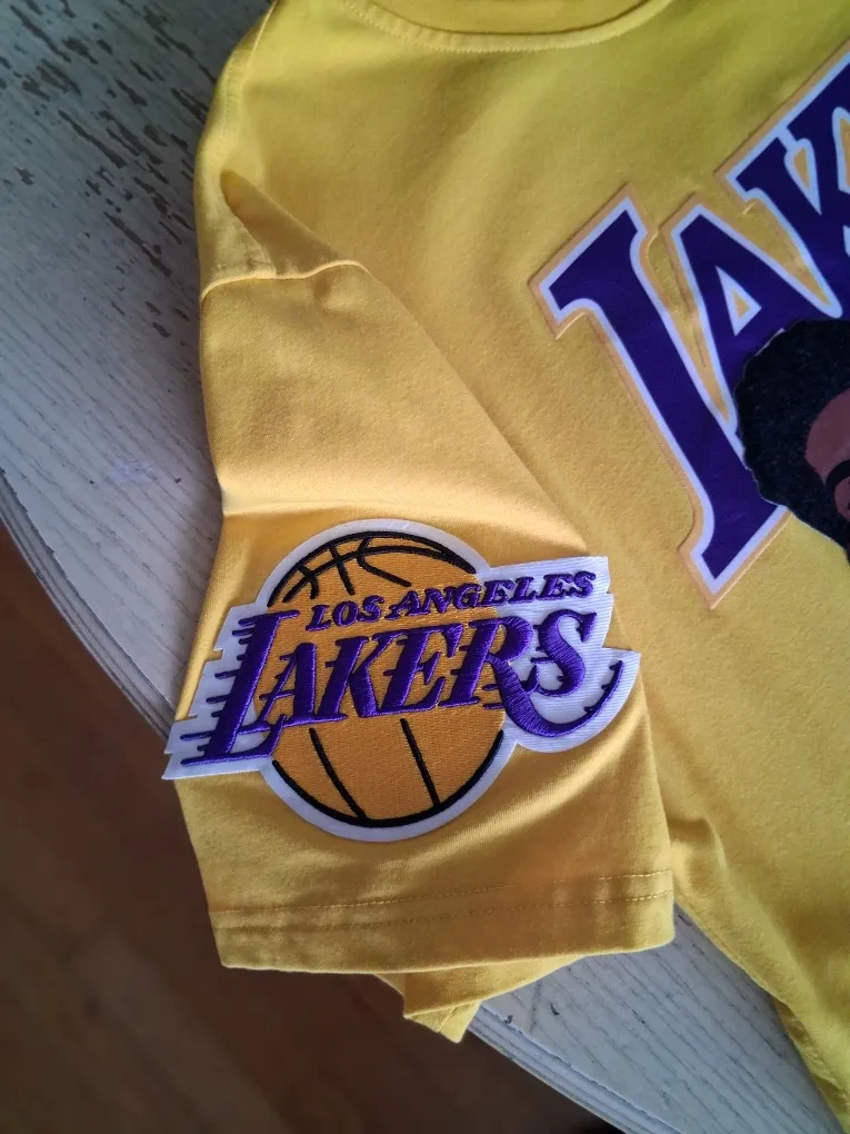 Los Angeles Lakers Yellow Graphic T-Shirt image indicator(5)