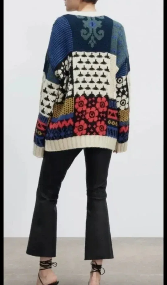 Sweater Wool Blend Chunky Knit Limited Edition image indicator(4)