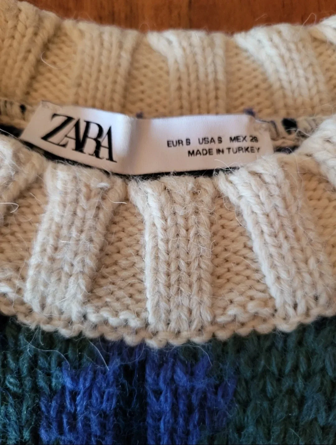 Sweater Wool Blend Chunky Knit Limited Edition image indicator(6)