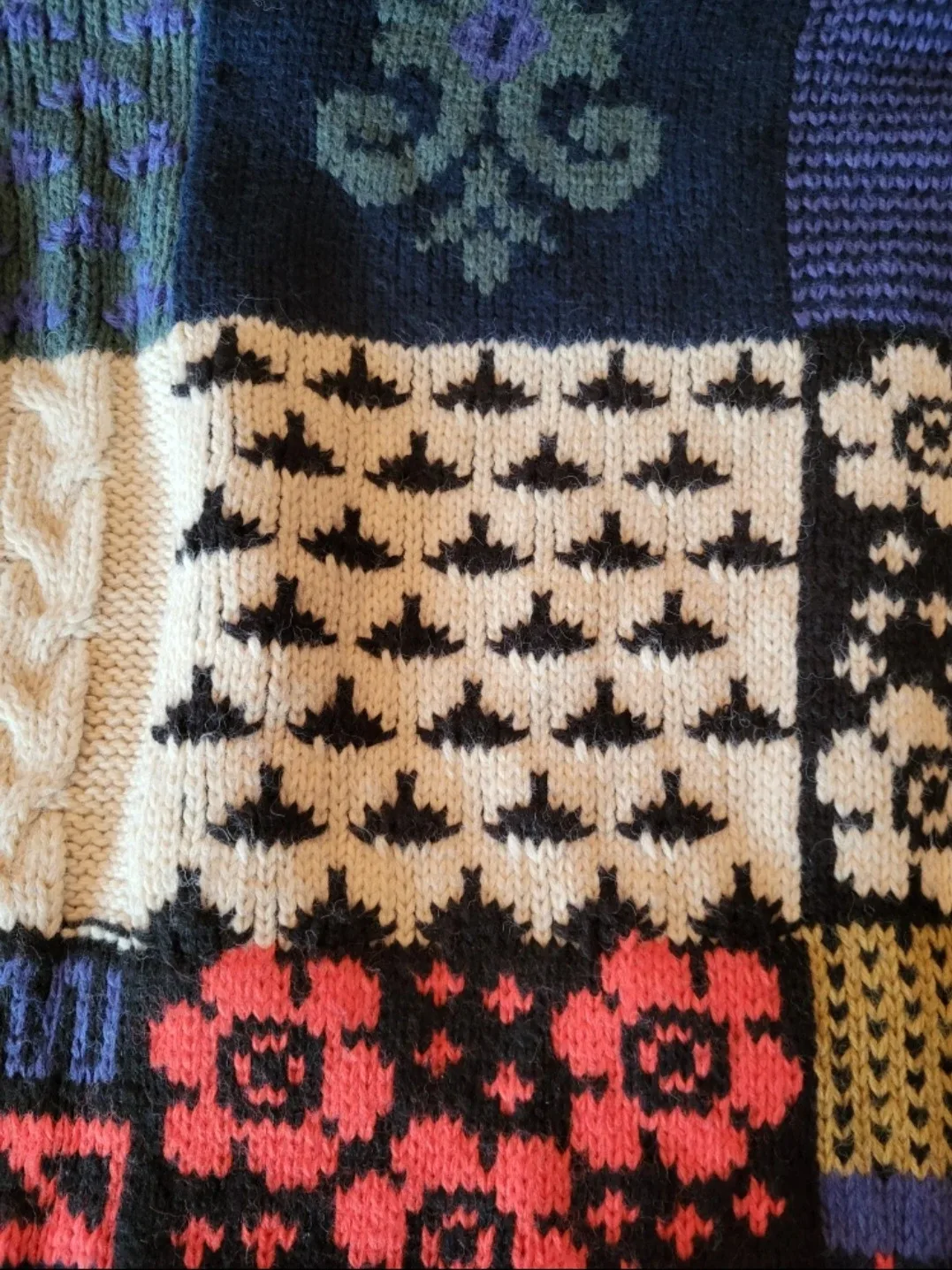 Sweater Wool Blend Chunky Knit Limited Edition image indicator(8)