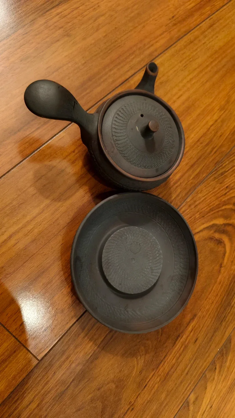 Chinese clay Teapot with Infuser image indicator(3)