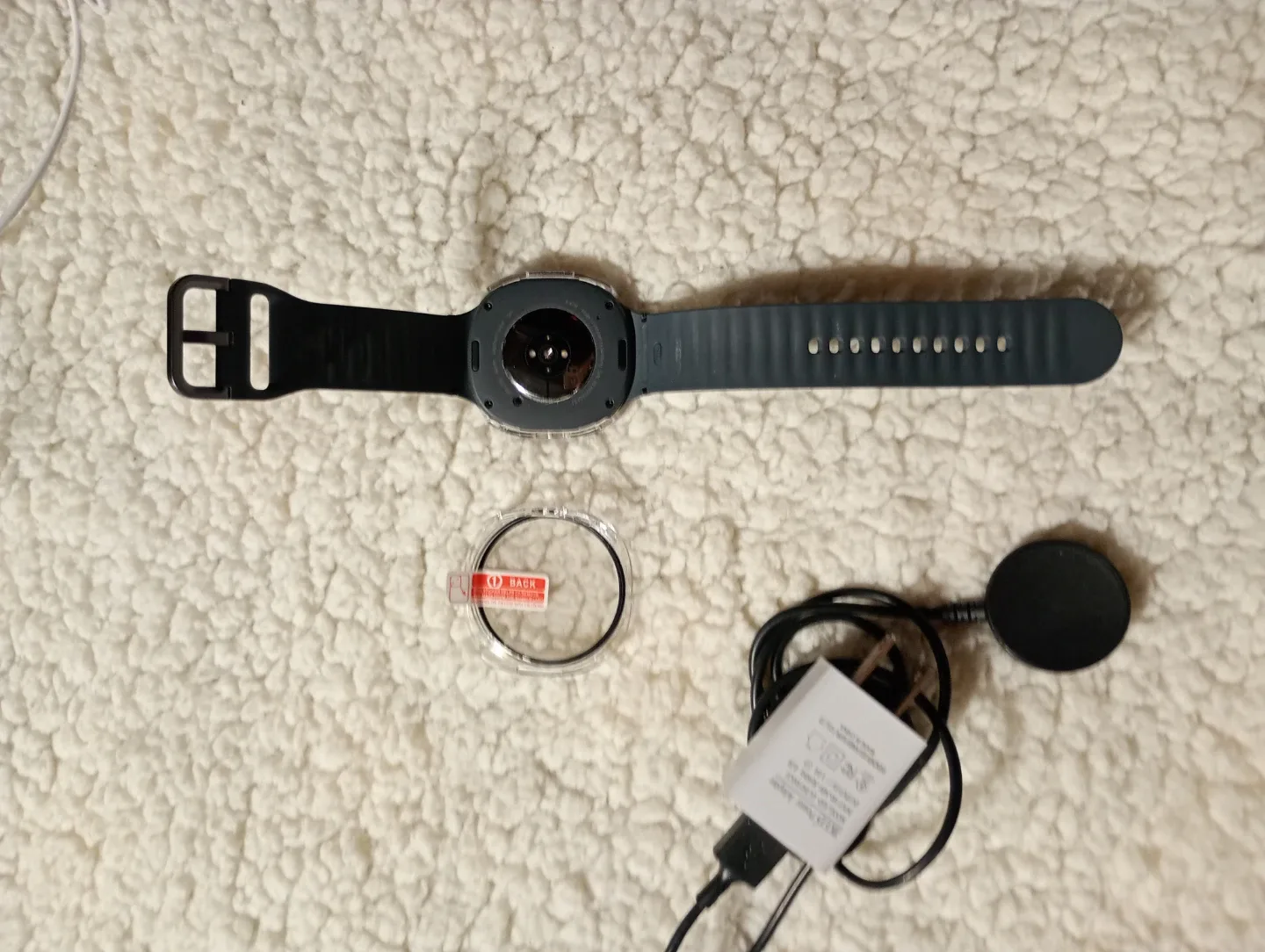 Samsung Smart Watch, Charger Included image indicator(2)