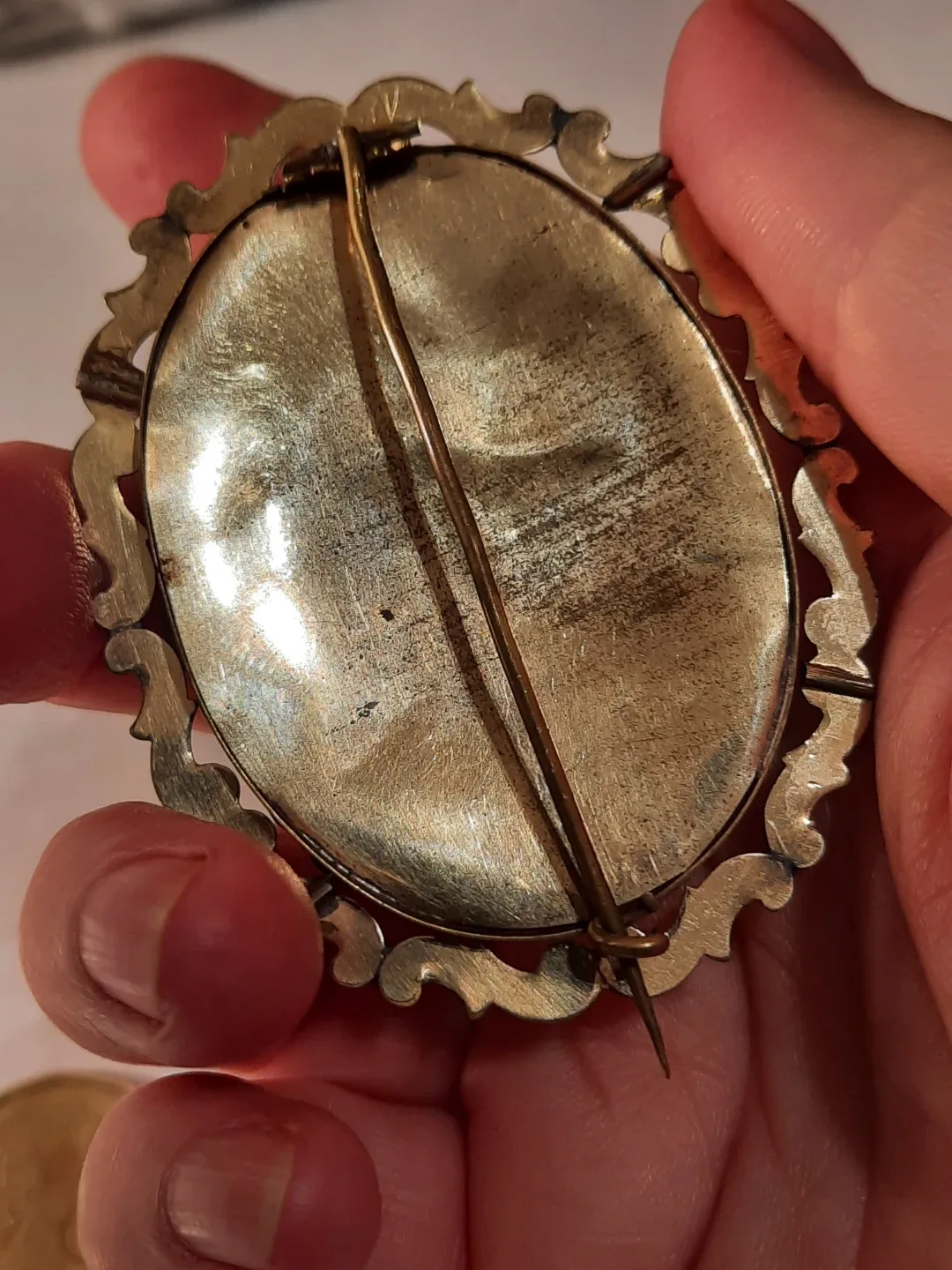 Antique gold 12k gf Victorian Hair Art Brooch image indicator(3)