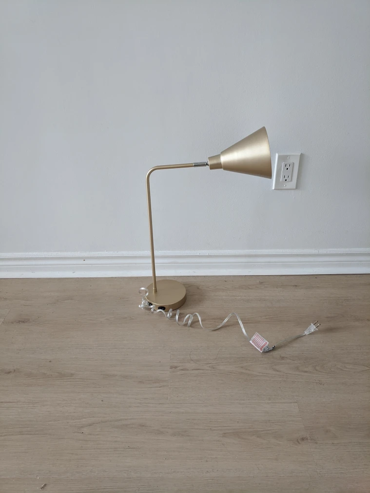 Gold Desk Lamp with USB Port - photo 3