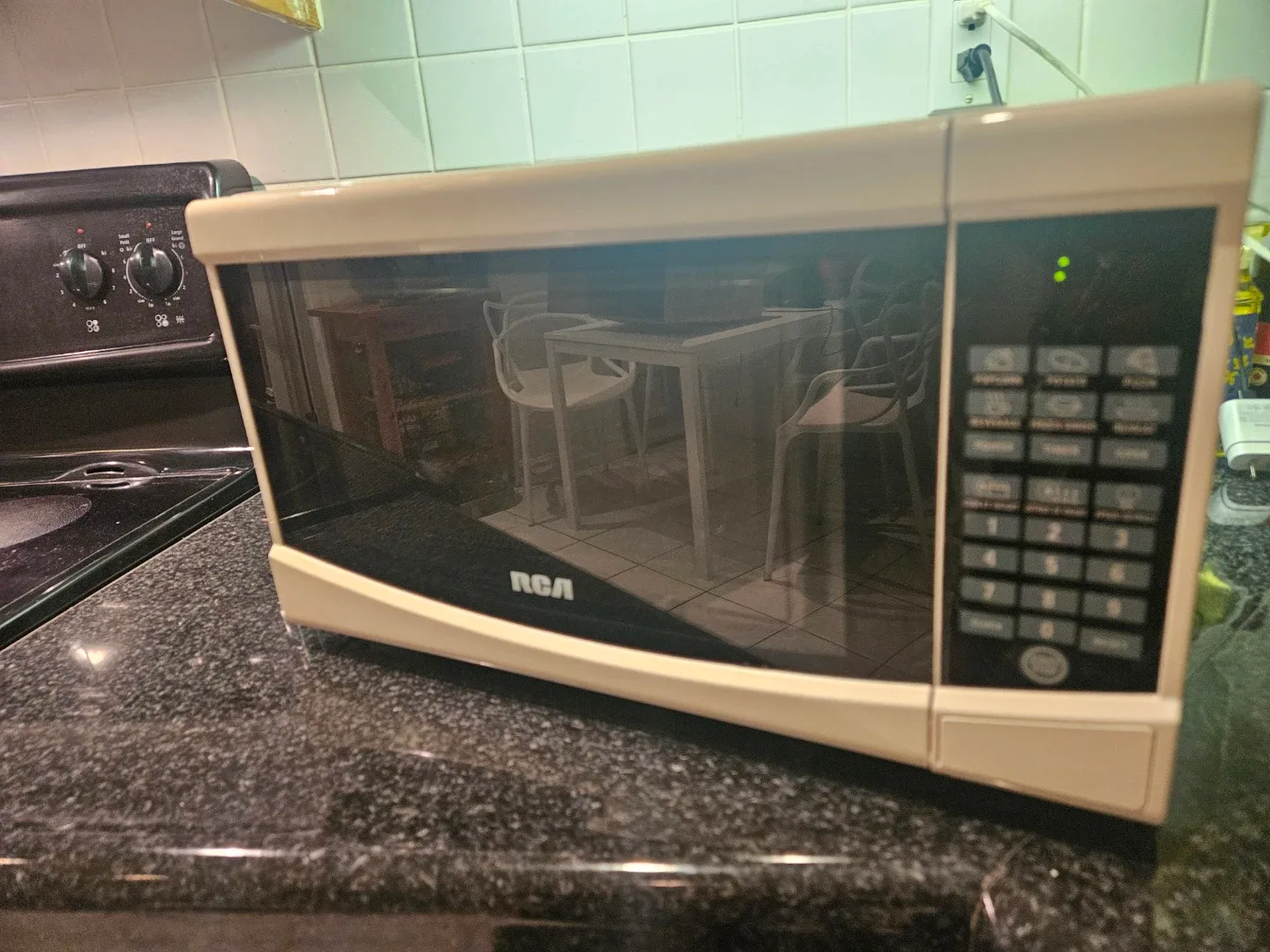 RCA Microwave