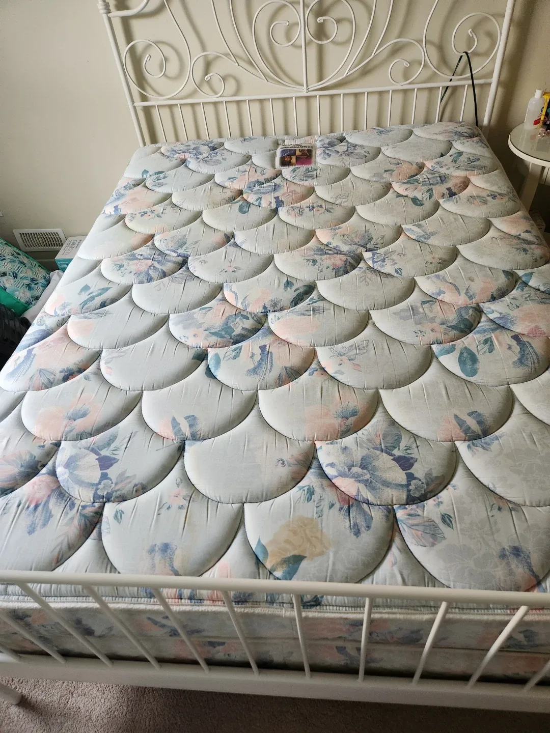 Sealy Posturepedic Premium Mattress & White Bed Frame( PICK UP) image indicator(6)