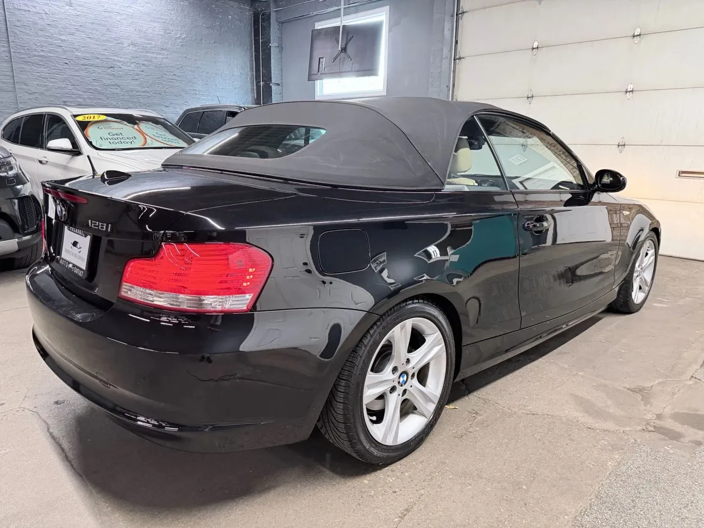 **2008 BMW 1 SERIES** FINANCING AVAILABLE! image indicator(4)