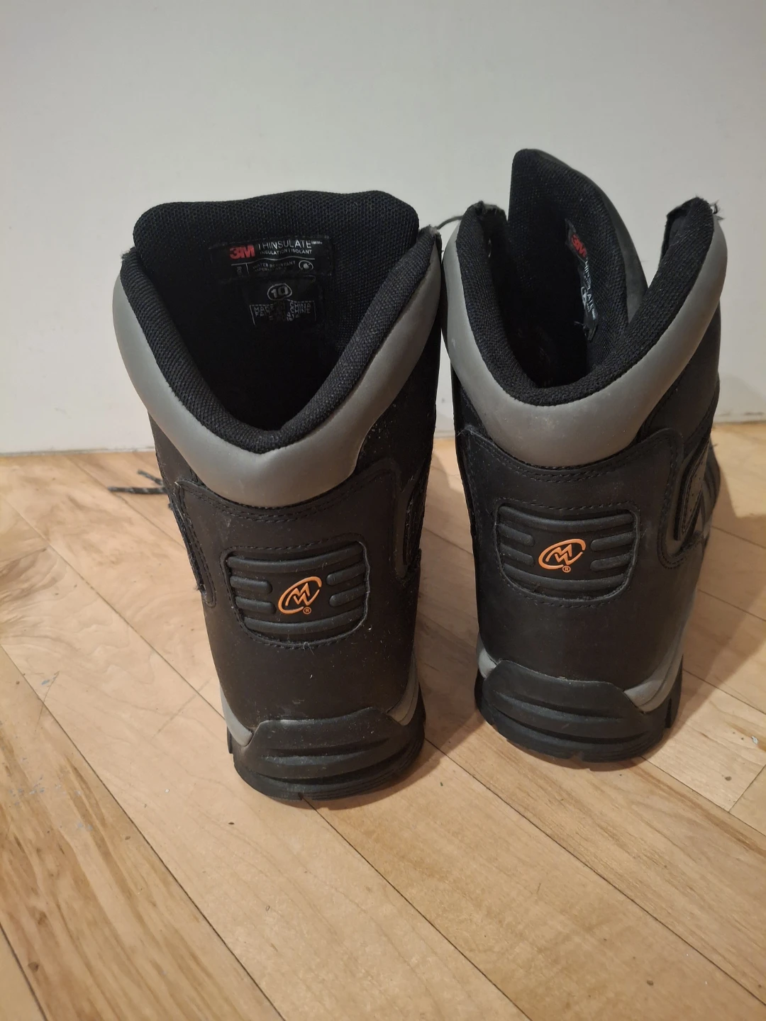 Cloudveil Insulated Winter Boots - Size 10 - photo 2