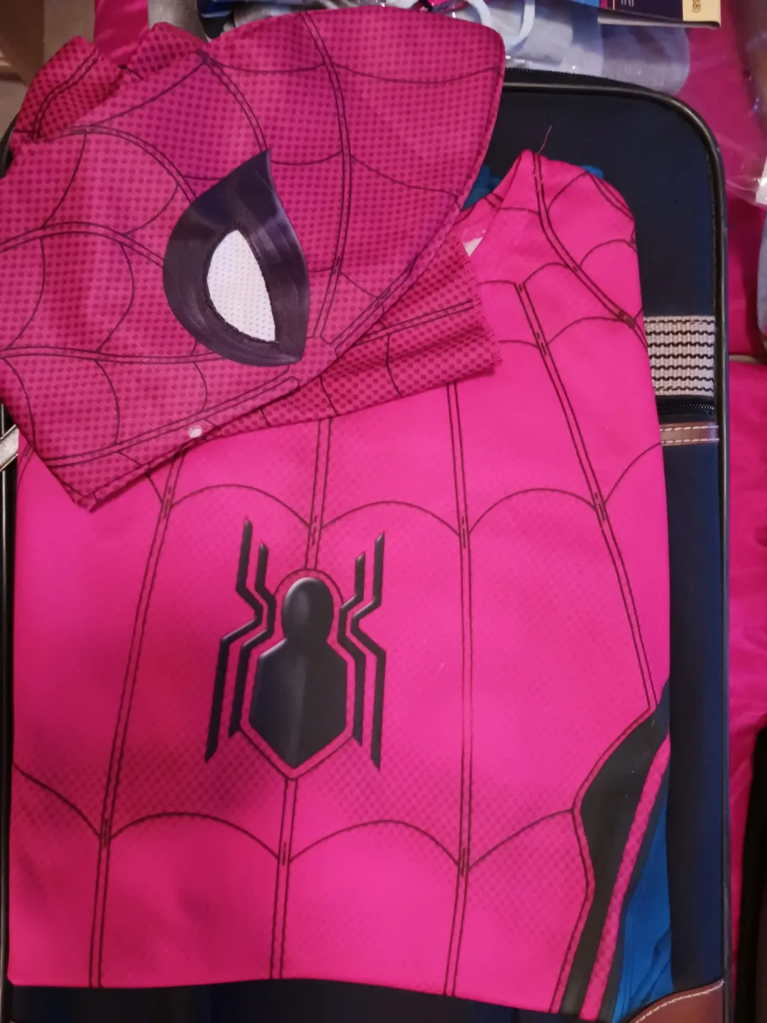 Marvel Spider-Man Homecoming Costume - Large (36-38) image indicator(2)