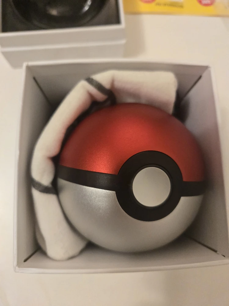 Pokémon Poké Ball