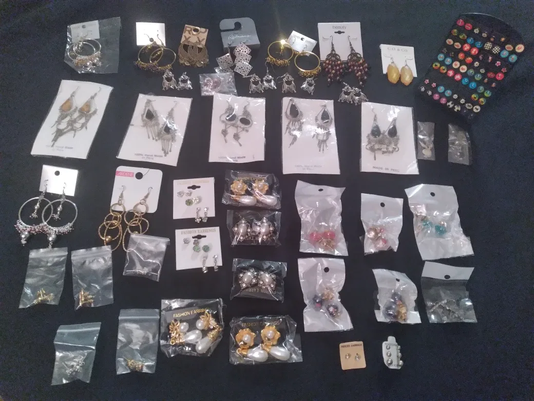 Big collection of brand new earrings #1