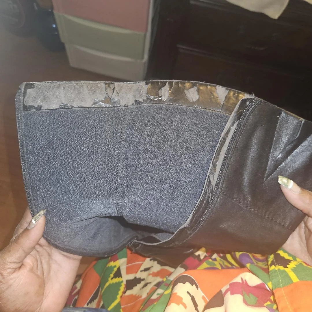 leather high leg boots image indicator(2)