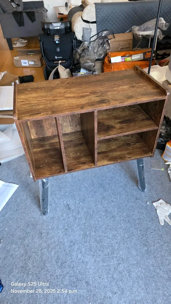 Brown Record Player Table image indicator(2)