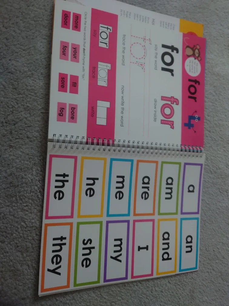Priddy Learning Sight Words Book Ages 4-7 image indicator(4)