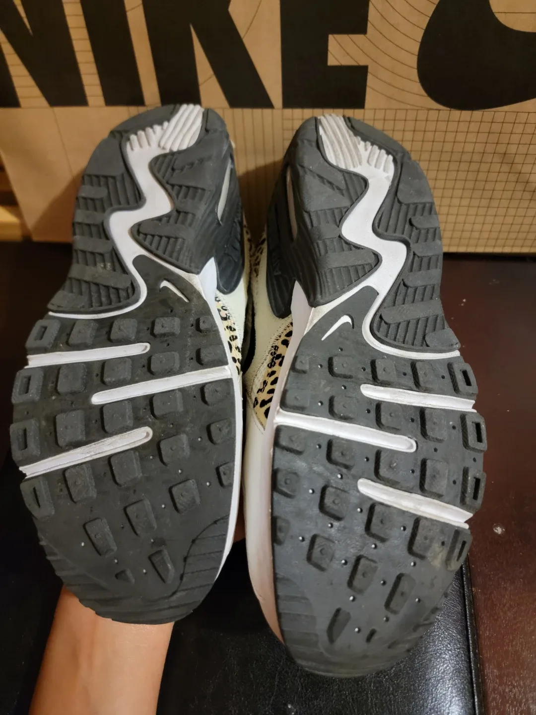 Nike Air Max Excee image indicator(6)