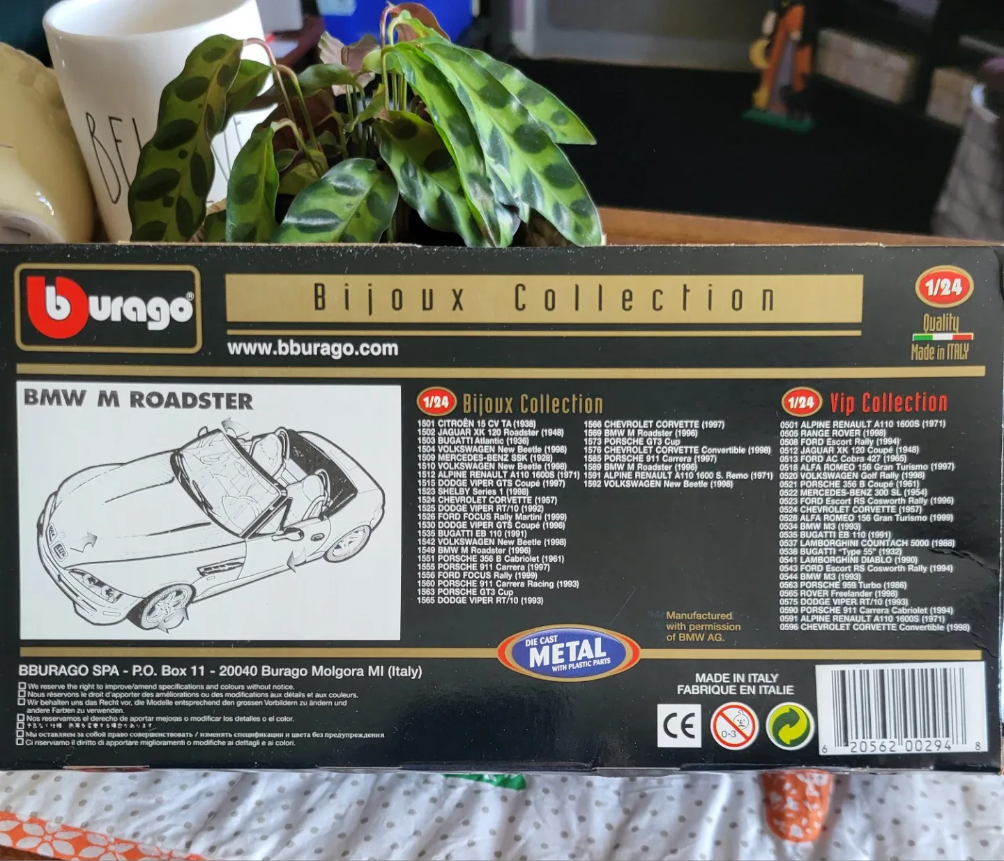 Burago BMW M Roadster 1996 - 1/24 Scale Diecast image indicator(3)