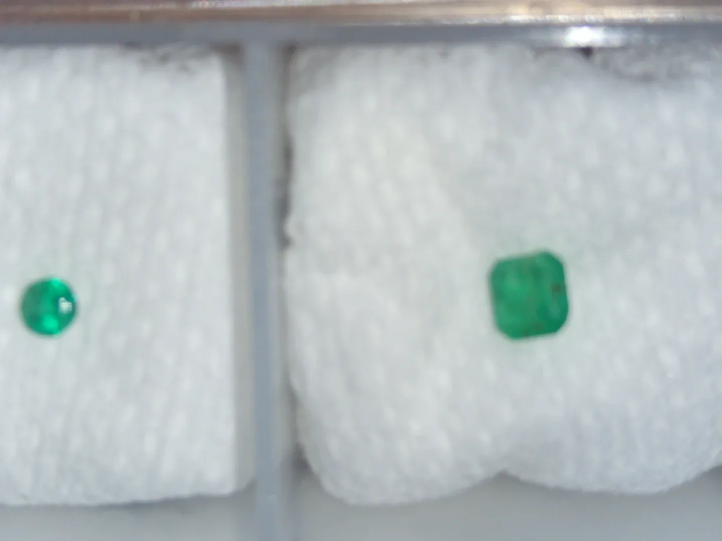 Emerald Gemstones colombianas image indicator(4)