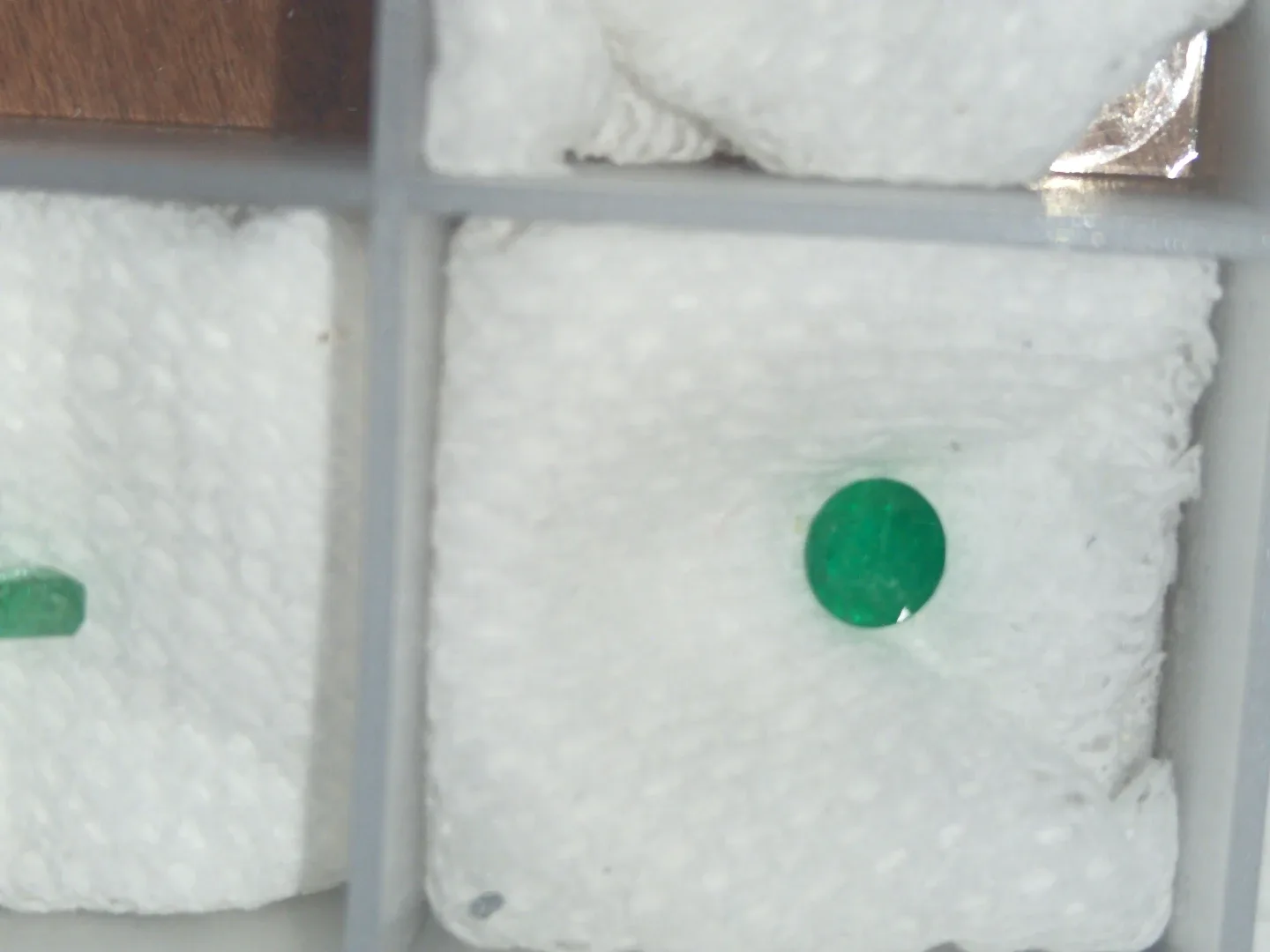 Emerald Gemstones colombianas image indicator(9)