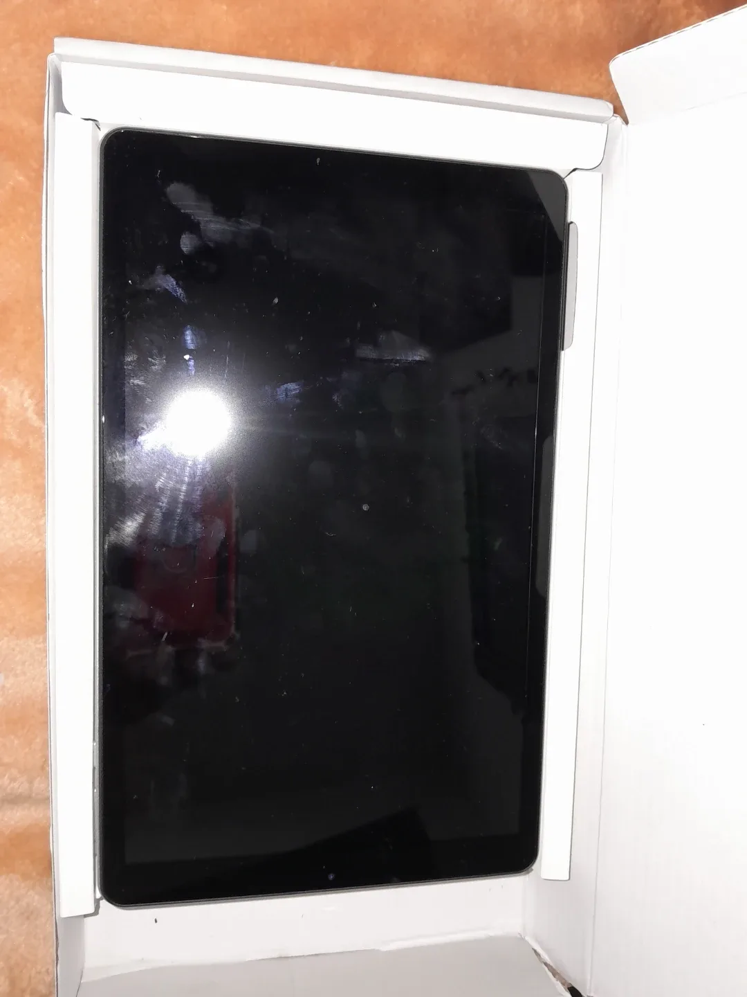 Acer Iconia A10 32GB Tablet - Silver image indicator(3)