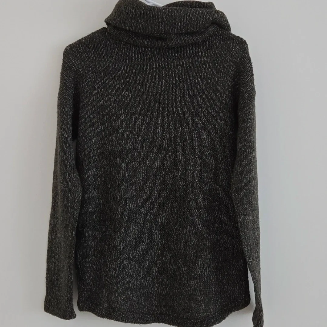 Vero Moda Cowl Neck Sweater - Size XS image indicator(3)