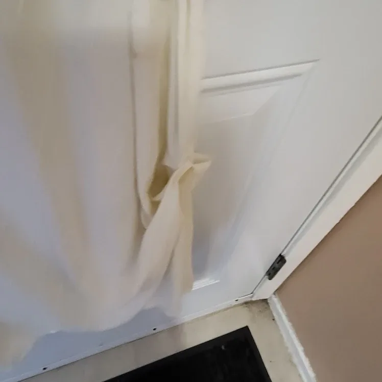 Worn Once- Linda Lundstrom Two-Piece Set - Size 10 image indicator(4)