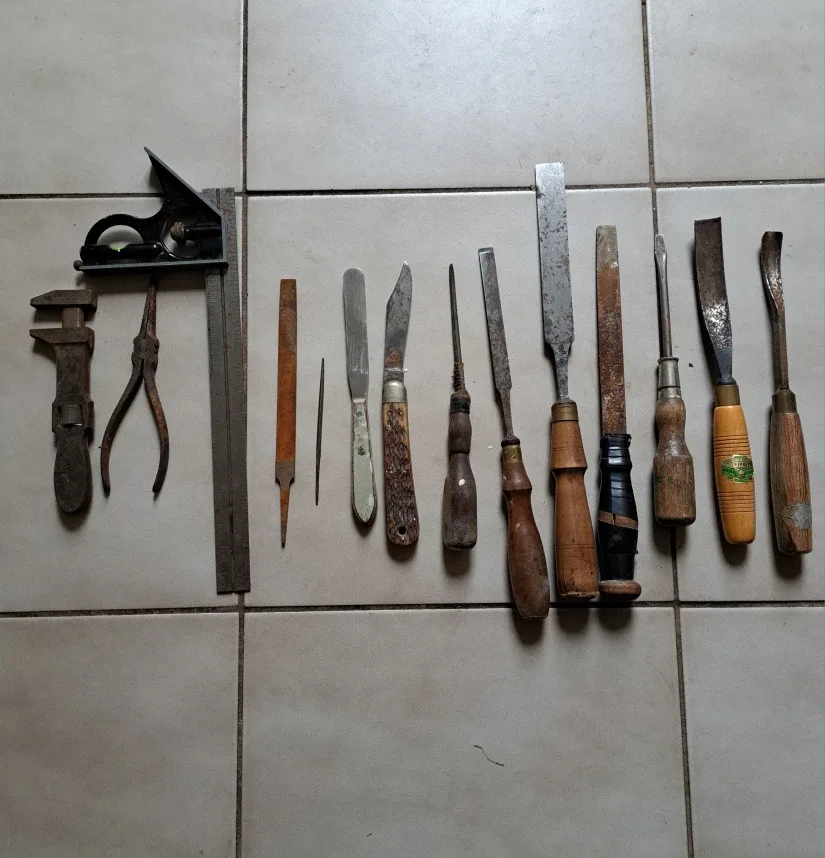 Vintage Wood Carving Tools - Woodworking
