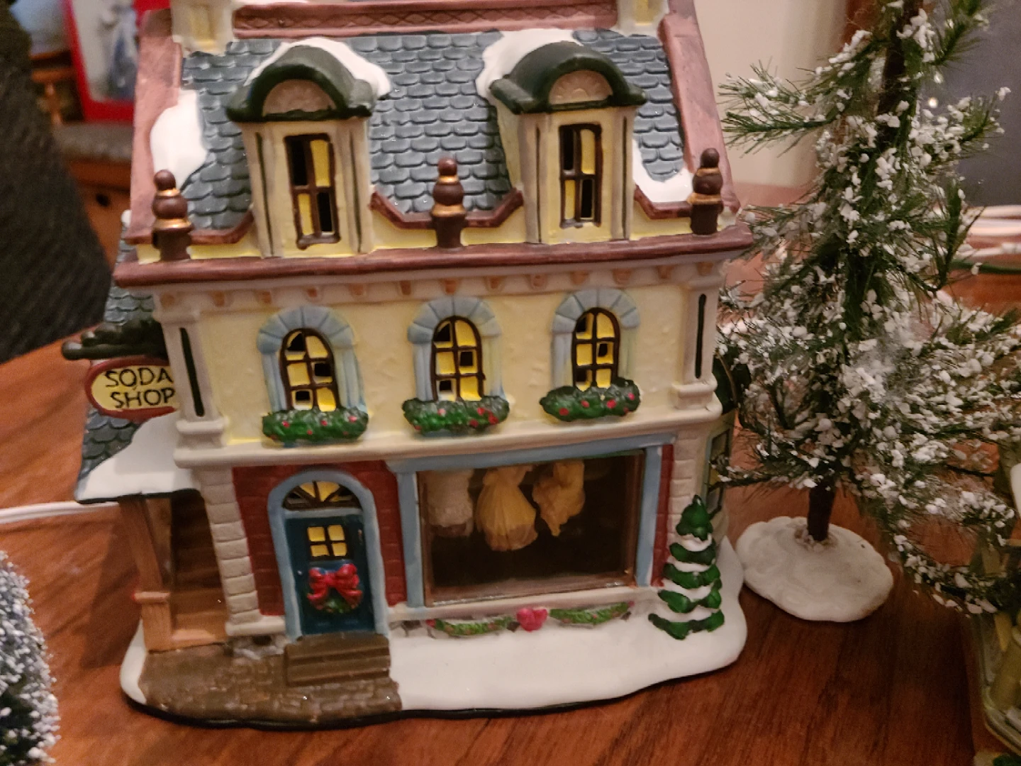 Lemax Christmas village - photo 2