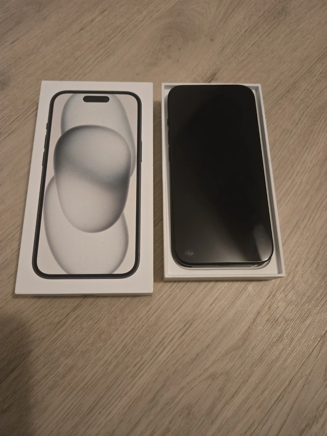 Iphone 15 128GB