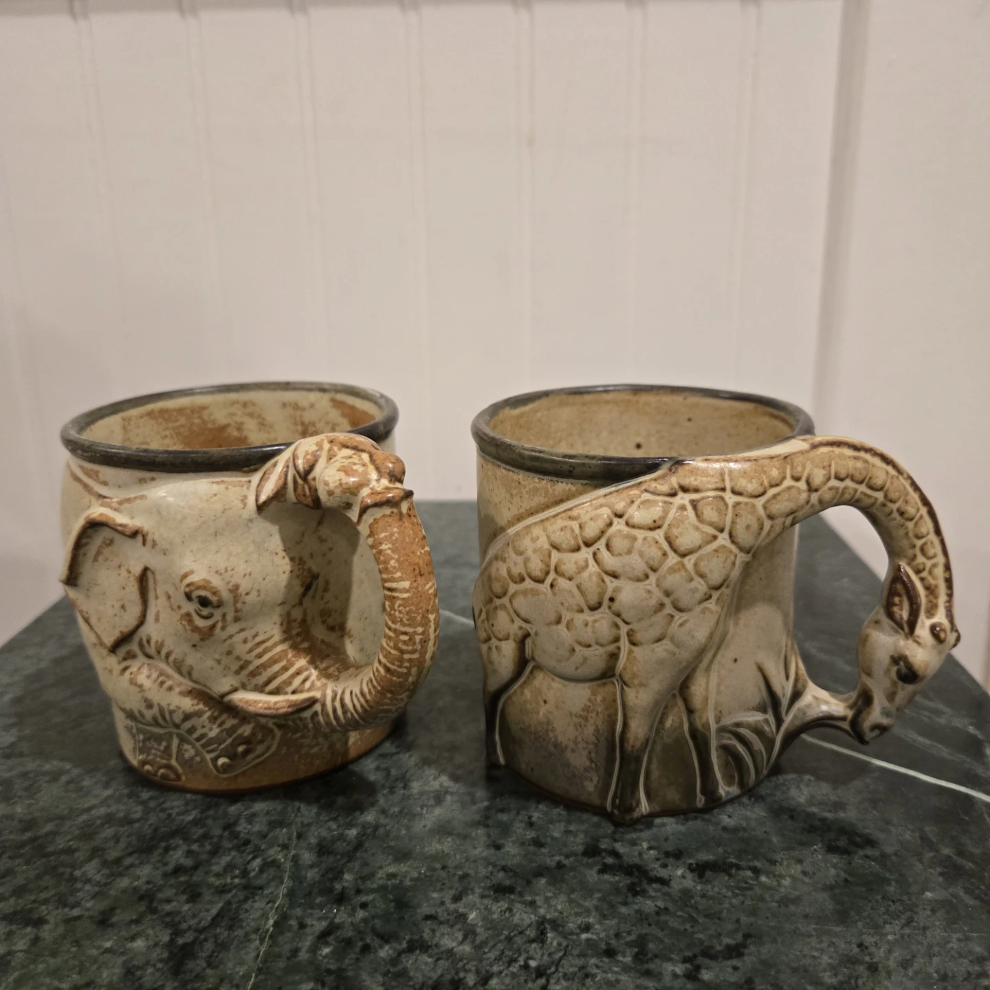 Giftcraft Stoneware Elephant & Giraffe Ceramic Mugs