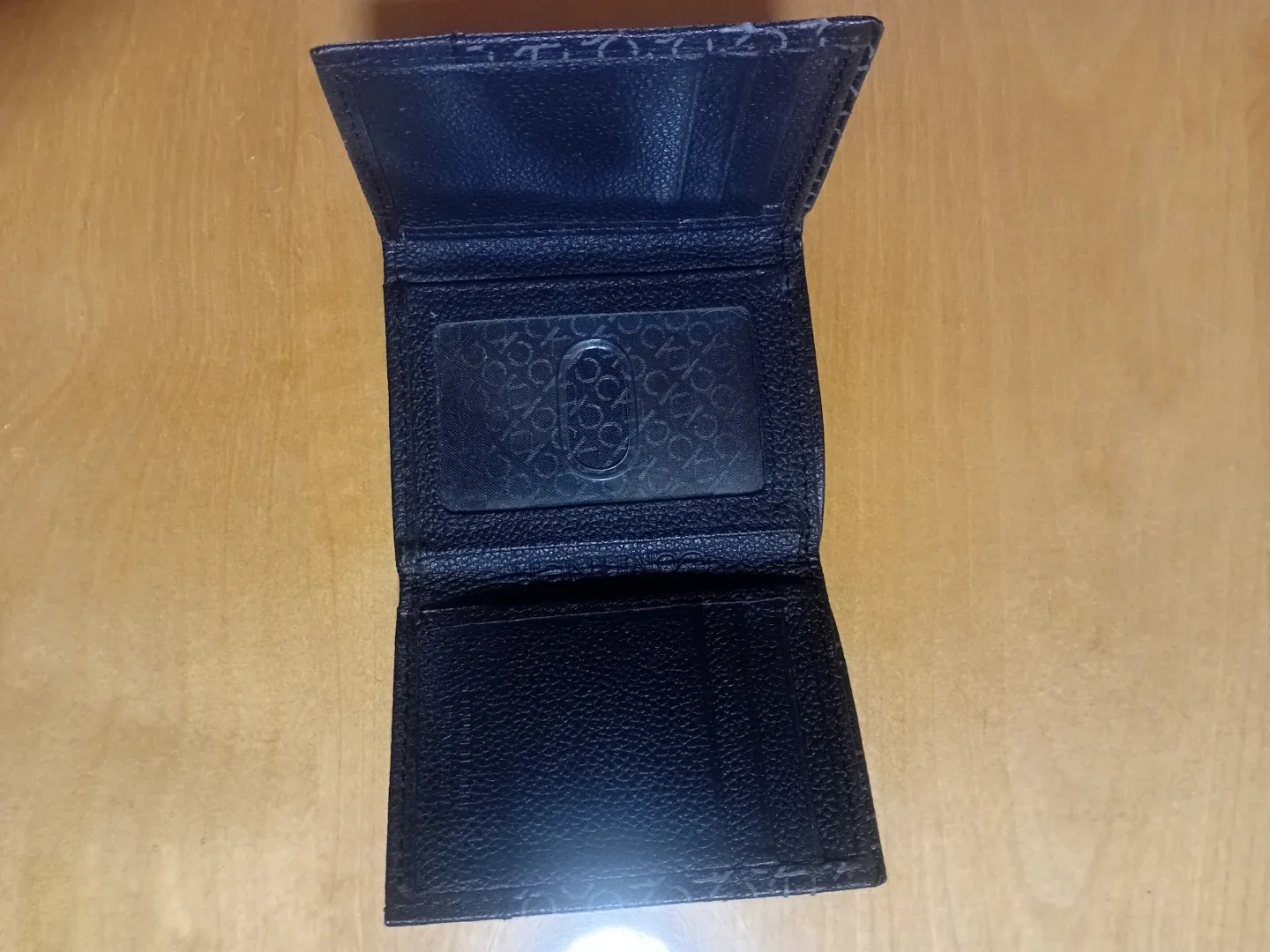 CK Black Wallet image indicator(2)