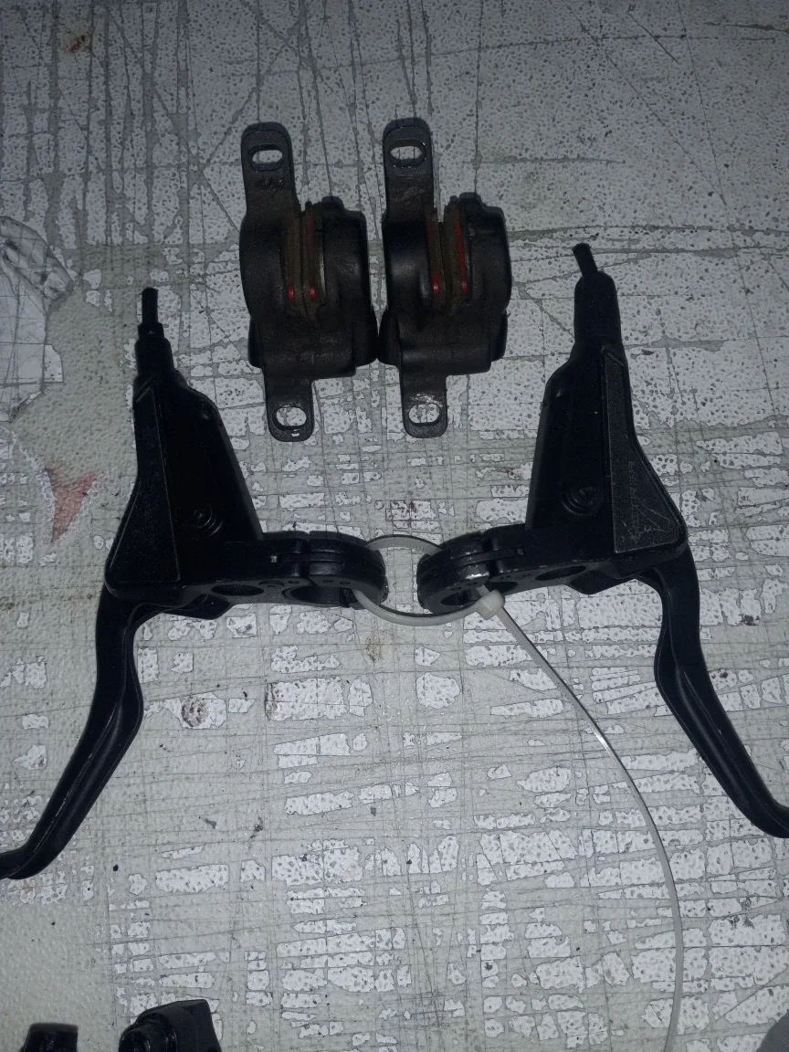 Bike Brake Levers & Calipers - Set image indicator(2)