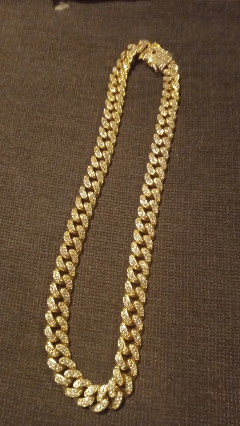 Cuban Link Chain image indicator(2)