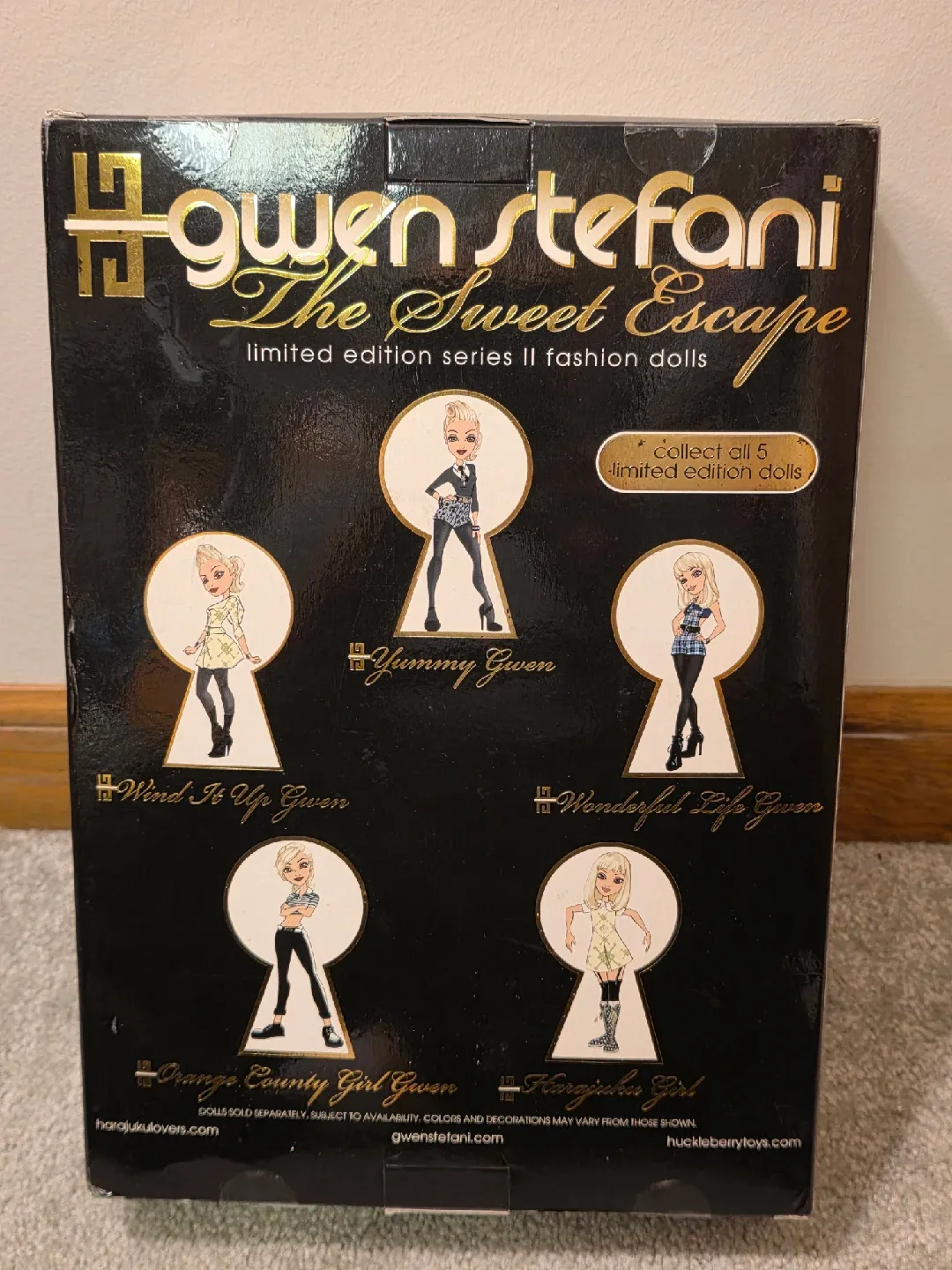 Gwen Stefani The Sweet Escape Orange County Girl Doll image indicator(2)