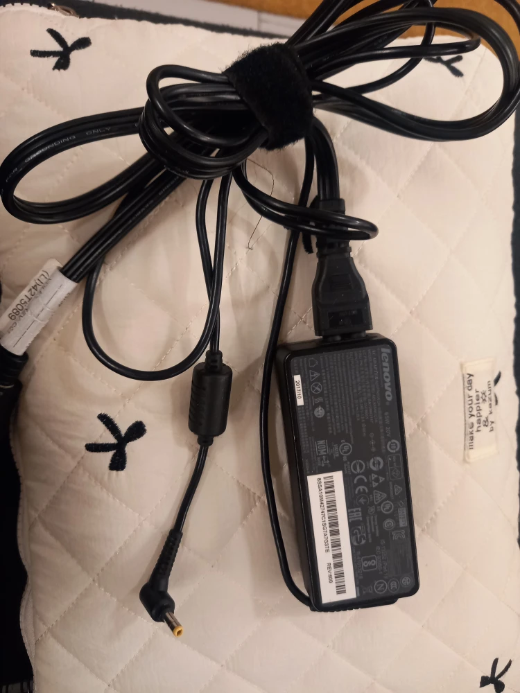 Lenovo 65W 20V Laptop Charger - photo 2