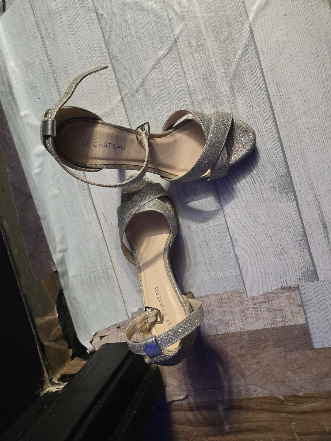 Le Chateau Silver Heels - photo 2