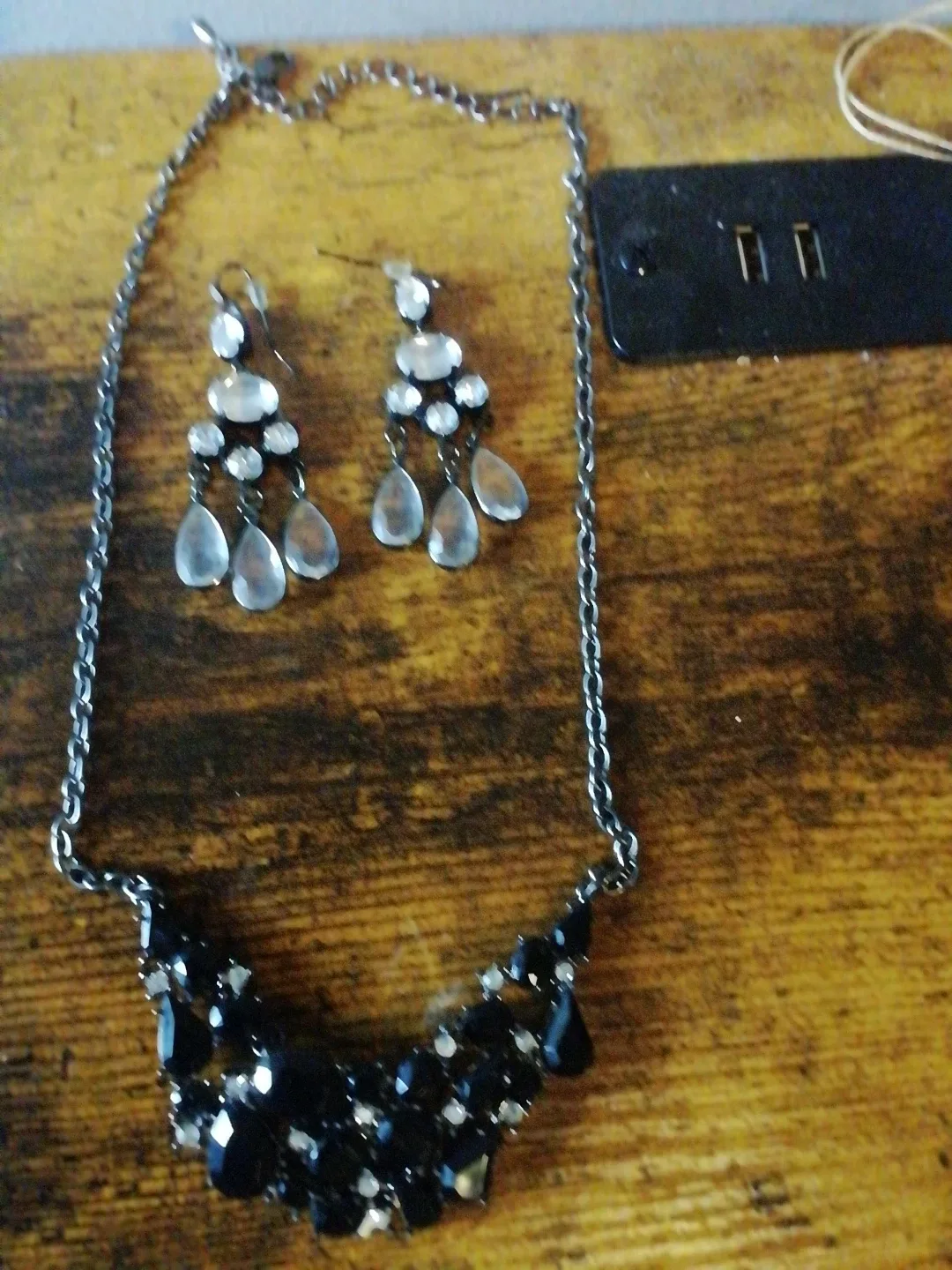 Assorted Jewelry Lot *READ DISCRIPTION* image indicator(3)