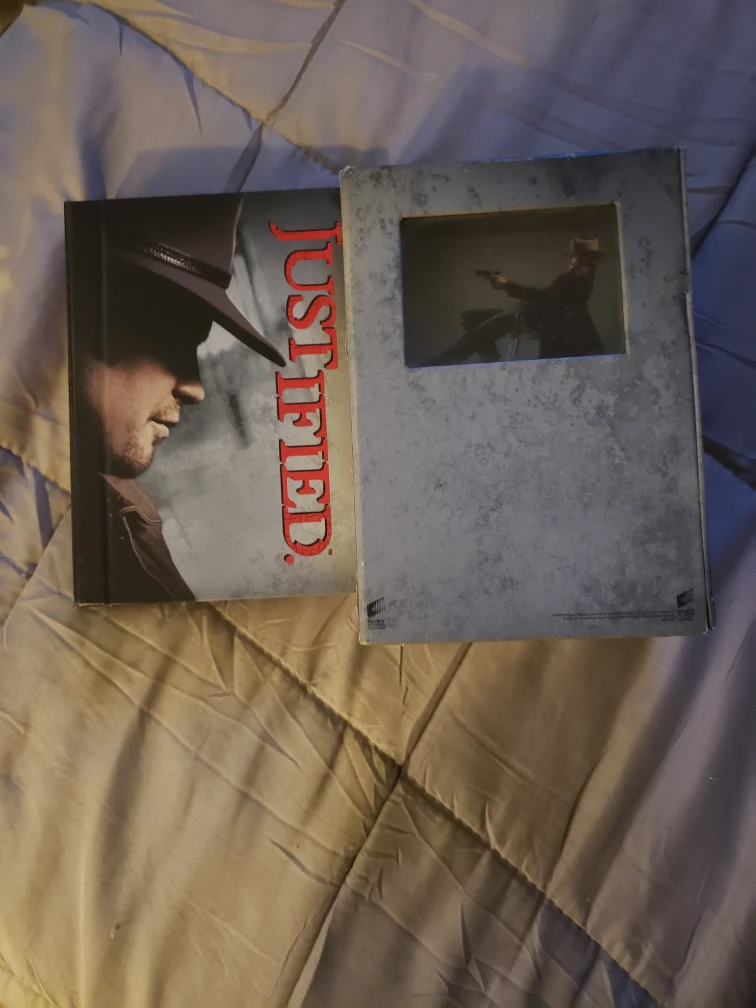 Justified: The Complete Series (Blu-ray) - photo 2