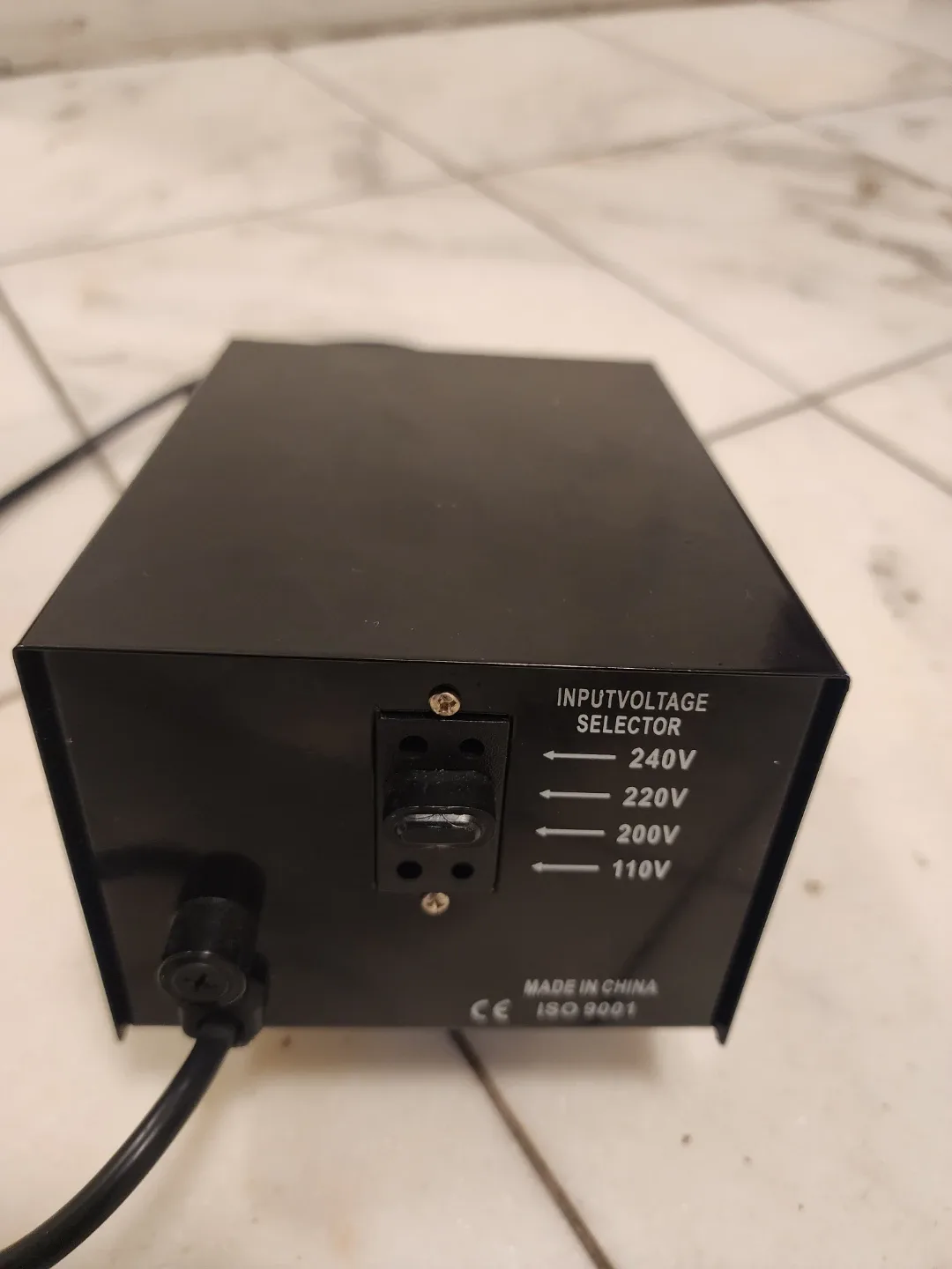 Goldsource STU-500 Step Up & Down Transformer image indicator(4)