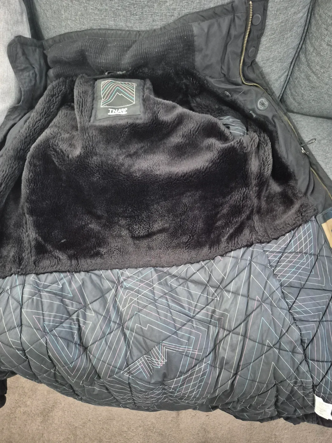 TNA Black Winter Jacket Size XS image indicator(3)