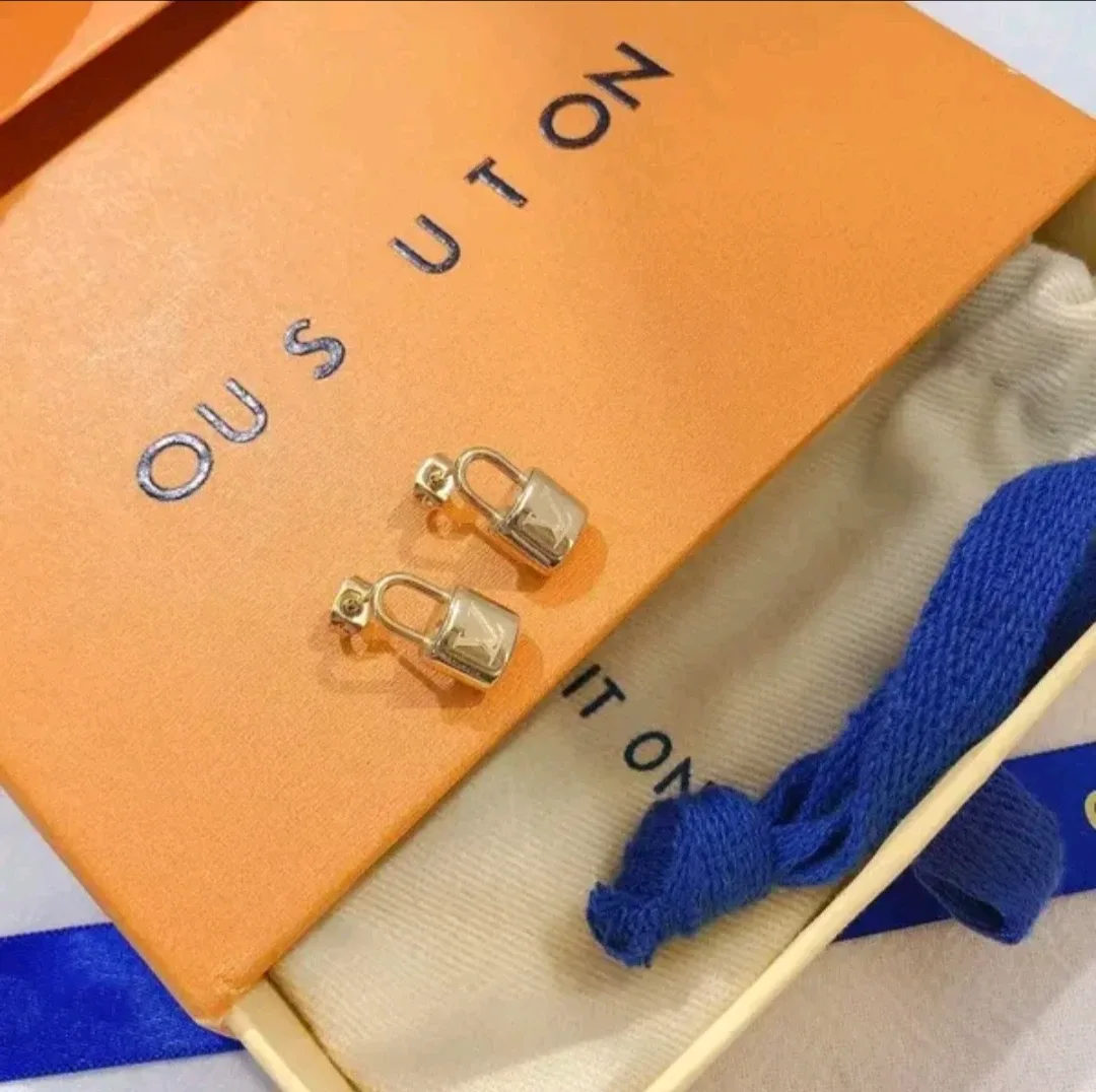 Choose your Fashion Designer LV Earings