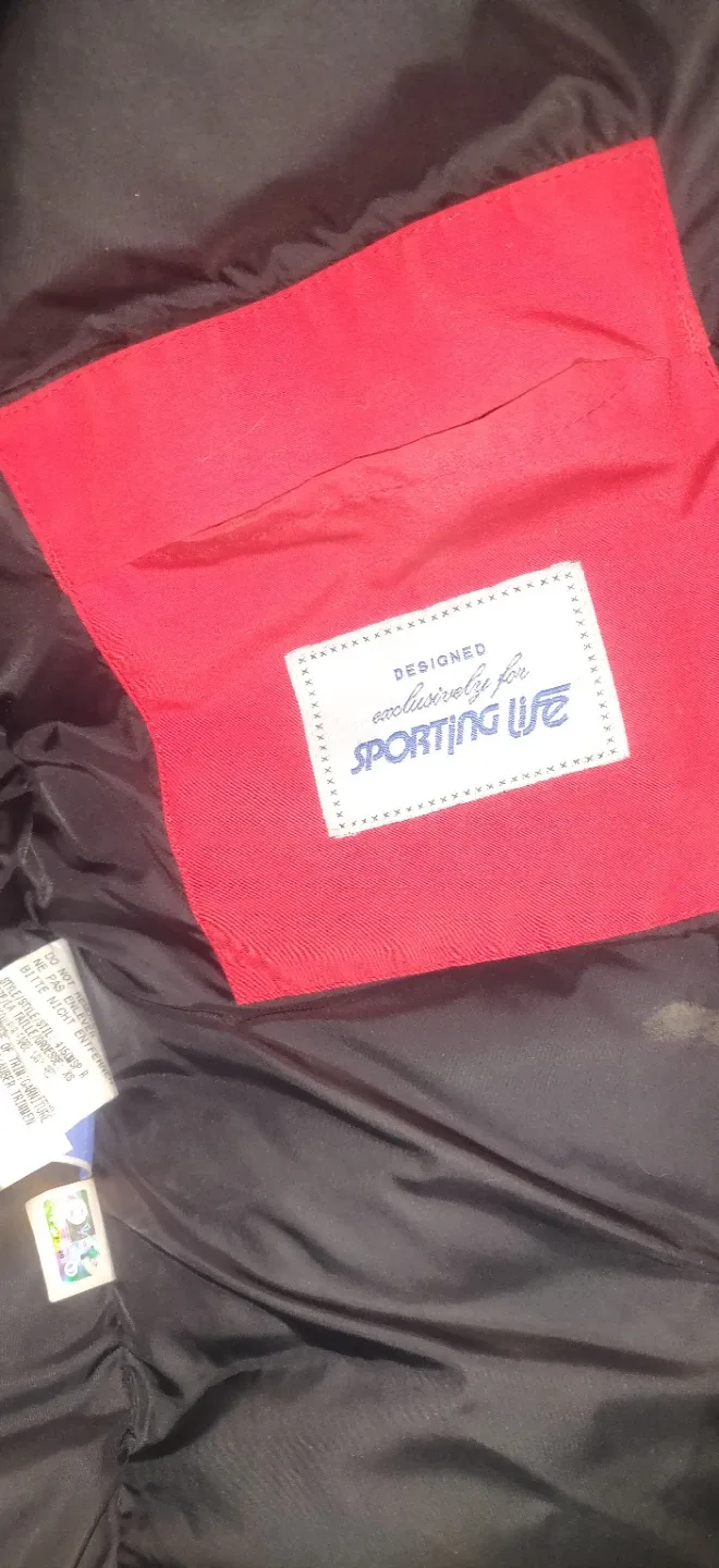 Canada Goose Padded Vest - Size XS image indicator(2)