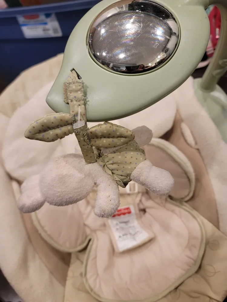 Fisher-Price Baby Papasan Cradle Swing image indicator(2)